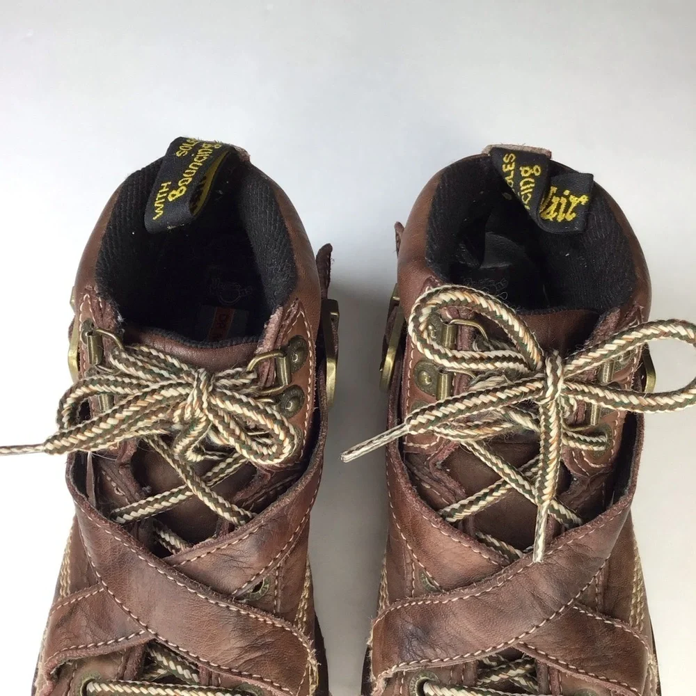 Vintage Made in England 9946 Doc Marten Brown Leather Criss Cross Boots Size 7.